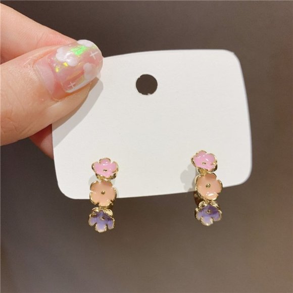 marie and lux Jewelry - 5 for $25 Flower Hoop Earrings